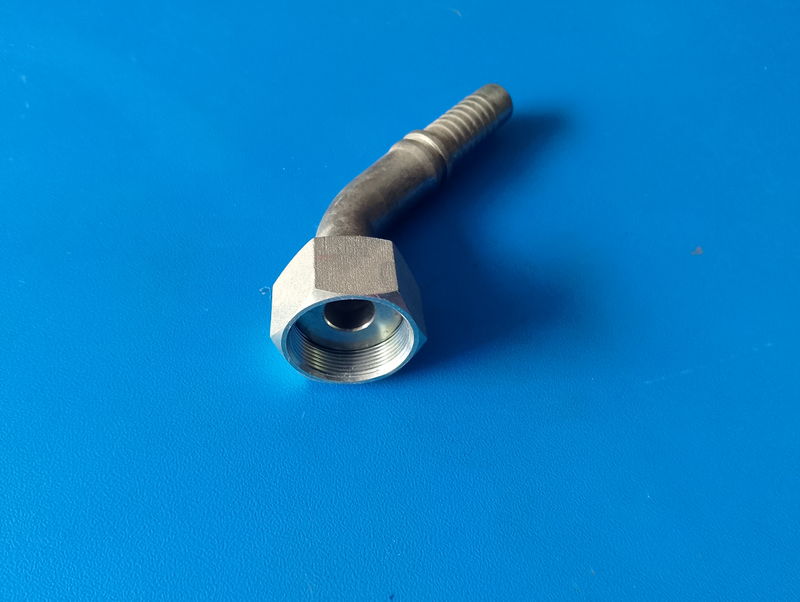 30242-30 x 1.5-12 | WPR, Hose Fitting (029201)