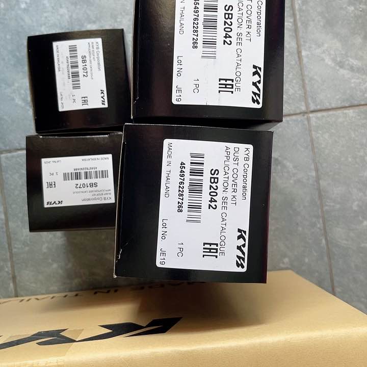 KYB MAZDA 3 BM SKYACTIVE 20152018 1 4 SB10722042 Shock Absor