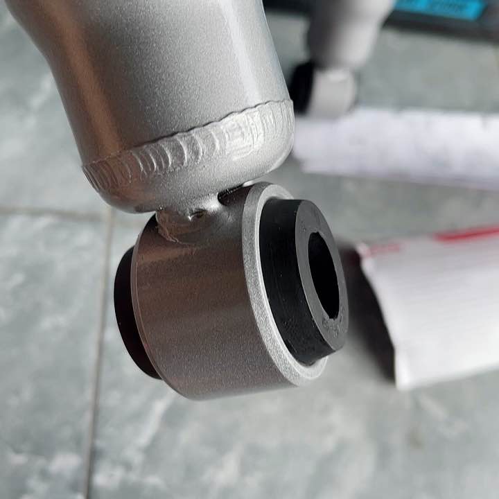 KYB SUPER LONG TOYOTA VIGO 24 1 Shock Absorber