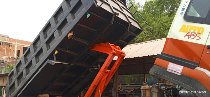 NISSAN DIESEL 2000 GE13 CW520HV Diesel Dump Truck (6x4) (RHD) (014469)