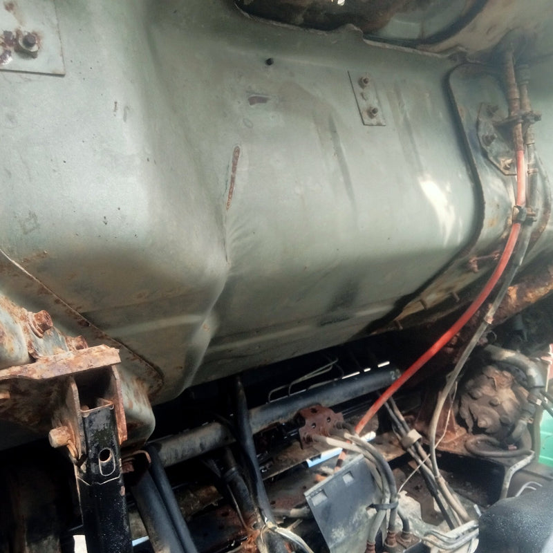 Isuzu NPR58G Diesel Truck 1995 RHD with License