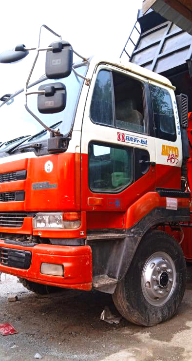 NISSAN DIESEL 2000 GE13 CW520HV Diesel Dump Truck (6x4) (RHD) (014469)