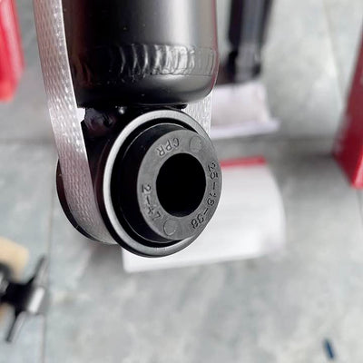 KYB NISSAN NP300 20152020 EXCELG 1 Shock Absorber