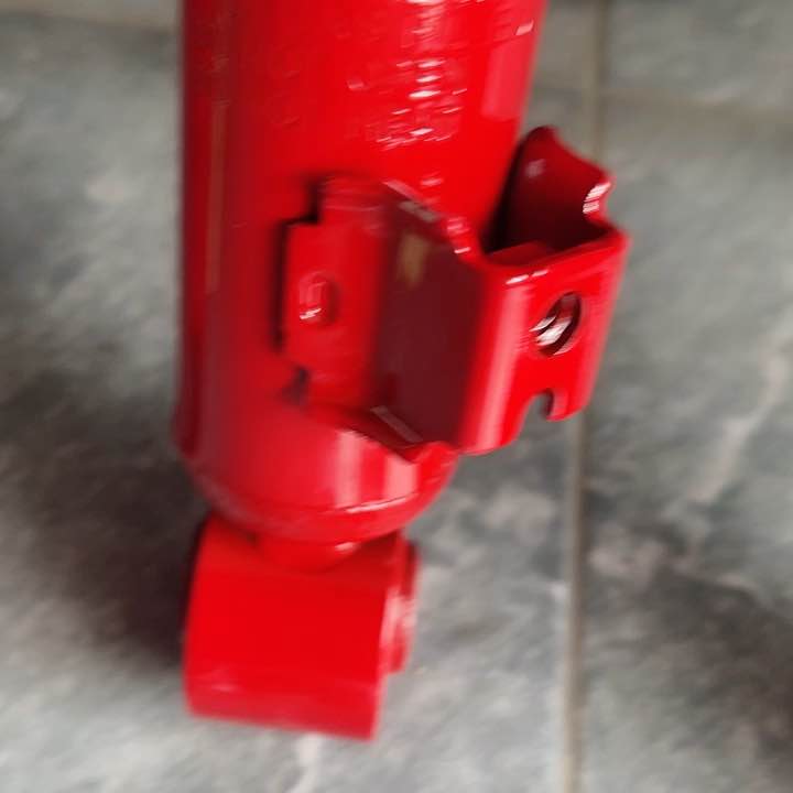KYB SUPER RED ISUZU DMAX 4X2 20202024 Shock Absorber