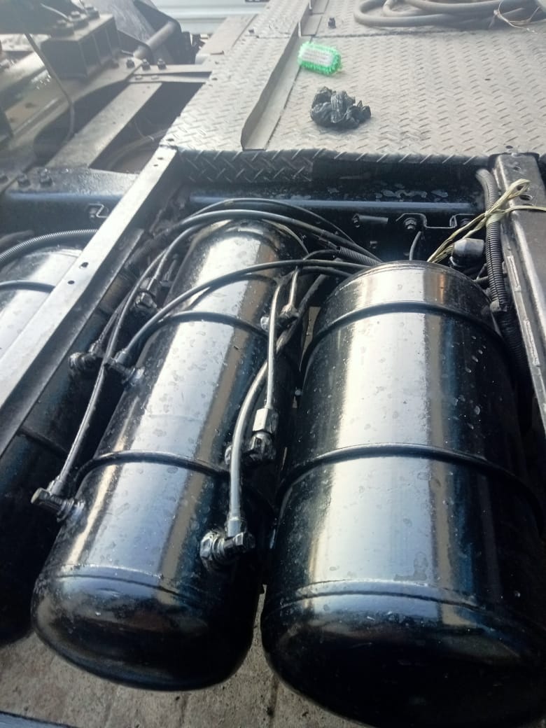 NISSAN DIESEL 2000 GE13 , หัวรถไถดีเซล (4x2) (RHD) (014460)