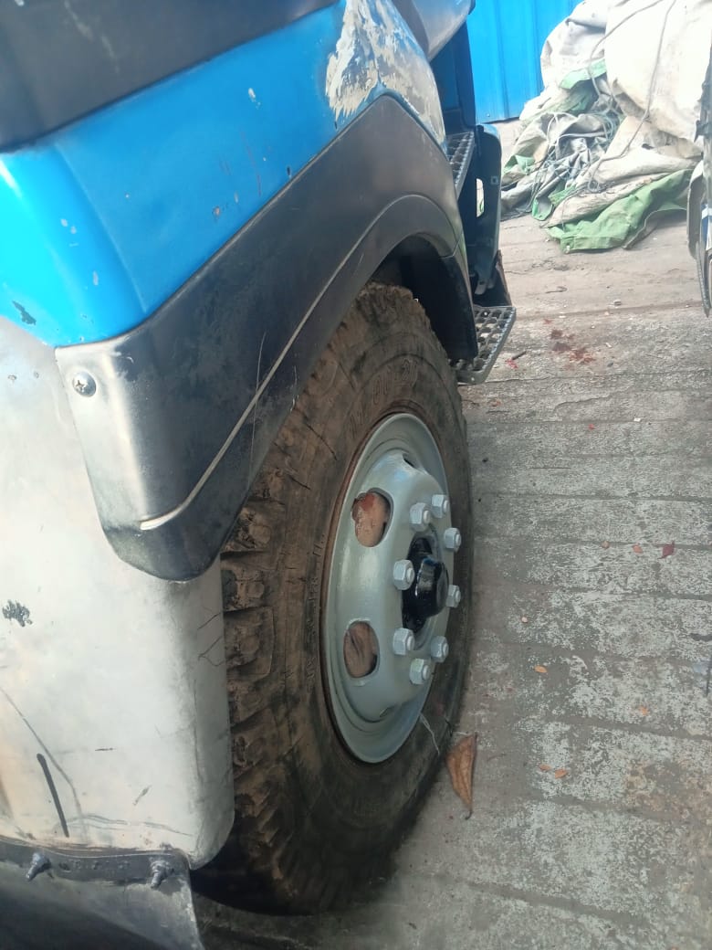 NISSAN DIESEL 2000 GE13 , หัวรถไถดีเซล (4x2) (RHD) (014460)