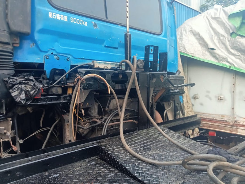 NISSAN DIESEL 2000 GE13 , หัวรถไถดีเซล (4x2) (RHD) (014460)