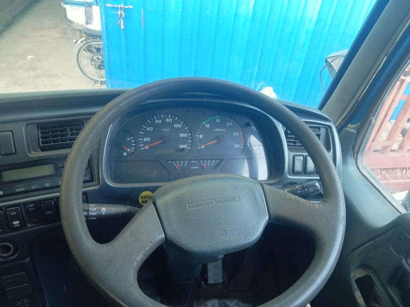 NISSAN DIESEL 2000 GE13 , หัวรถไถดีเซล (4x2) (RHD) (014460)