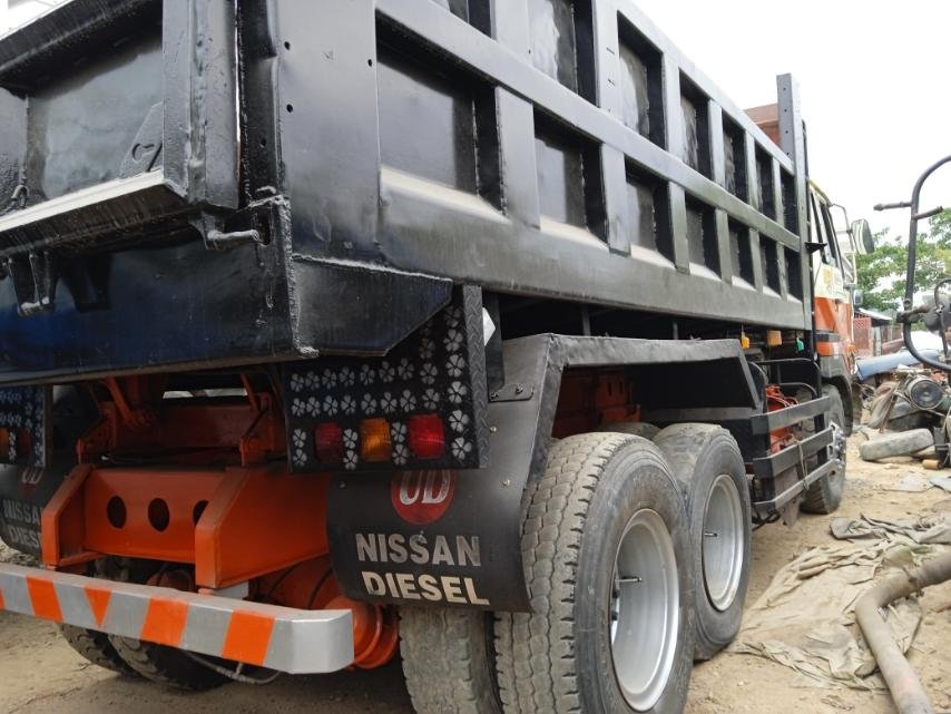 NISSAN DIESEL 2000 GE13 CW520HV Diesel Dump Truck (6x4) (RHD) (014469)