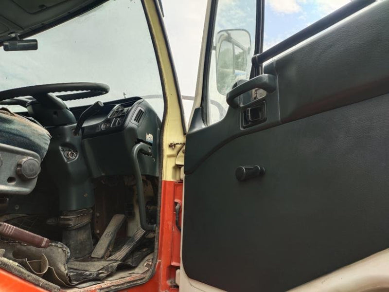 NISSAN DIESEL 2000 GE13 CW520HV Diesel Dump Truck (6x4) (RHD) (014469)