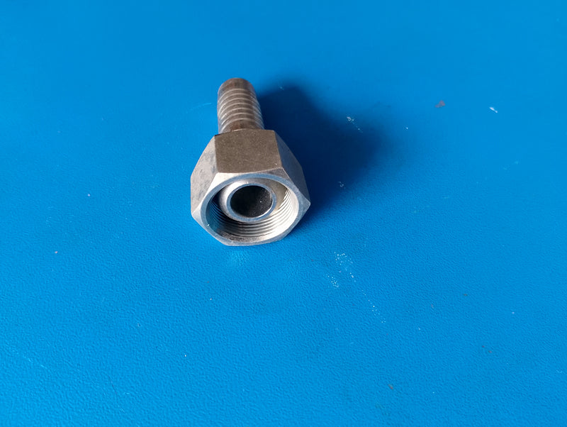 WPR 30112-30 x 1.5-12 Hose Fitting