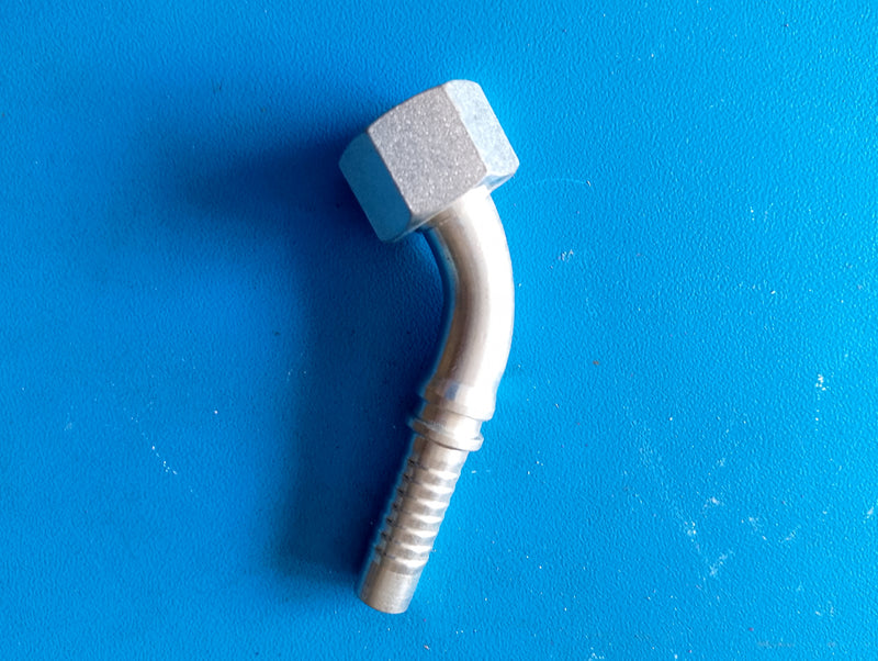 WPR Hose Fitting 30442-22-08