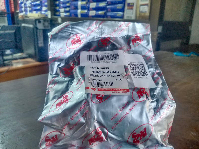 Arm Bushing, AKSS, Big, Lower, FR, 48655-0K040, AT24-VG4WB (122280)