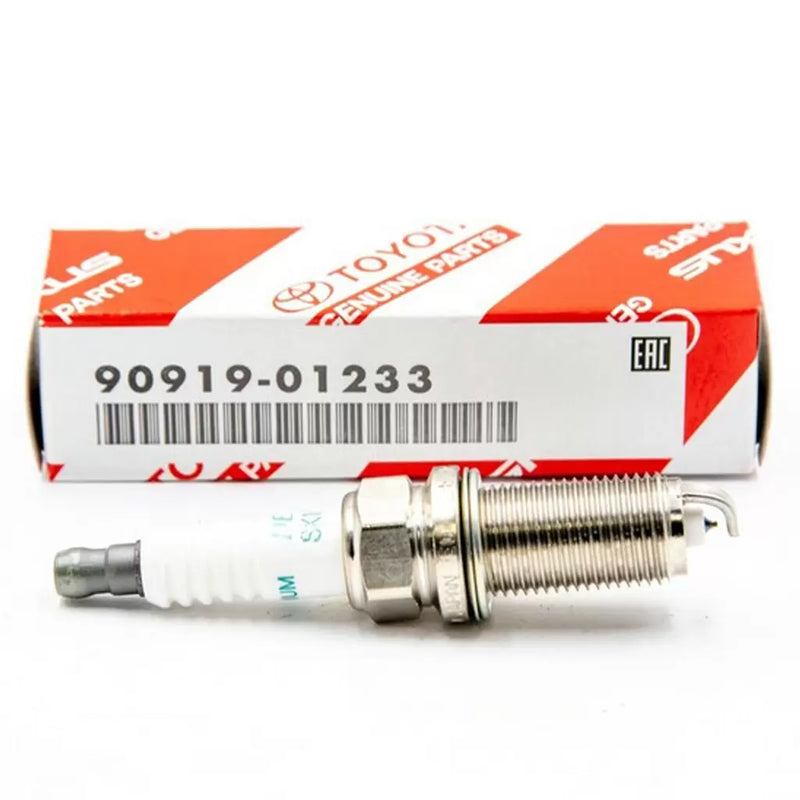 หัวเทียน TOYOTA แท้ 90919-01233, SK16HR11 (003158)