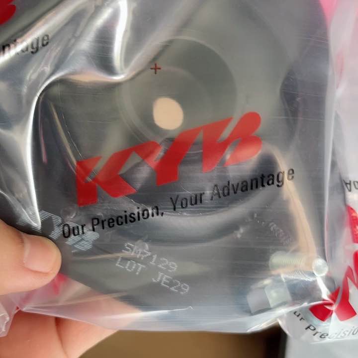 KYB TOYOTA AVANZA 20042011 1 SM7129 Shock Absorber