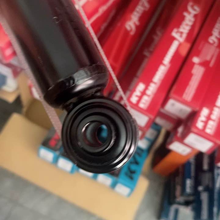 KYB NISSAN NAVARA D40 EXCEL G 1 Shock Absorber