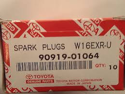 Spark Plug, TOYOTA GENUINE, 90919-01064, W16EXRU (003164)
