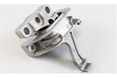 Engine Mounting 5Q0 199 262, VAG, 5Q0 199 262 BF, BE, AUDI (070568)