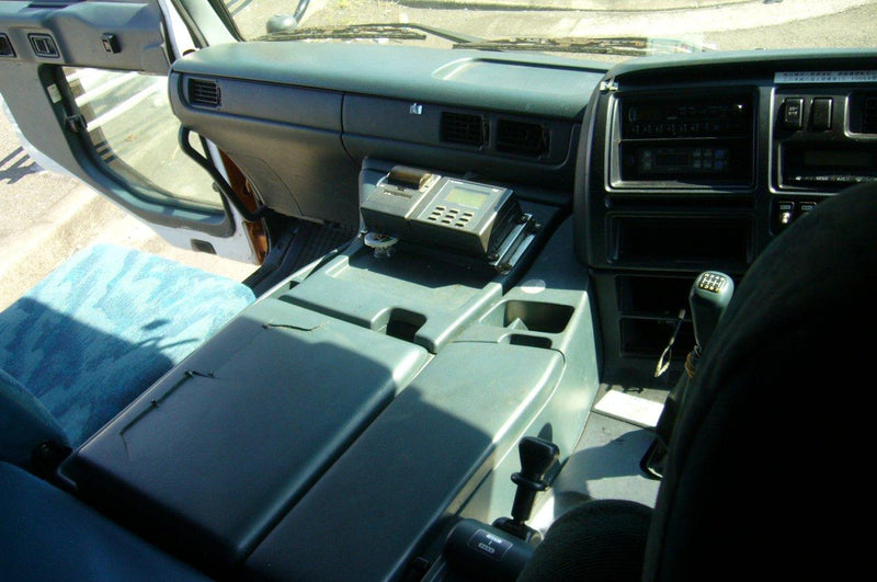 NISSAN DIESEL  2000 GE13 CG48ZW Diesel Truck (8x4) (RHD) (014450)
