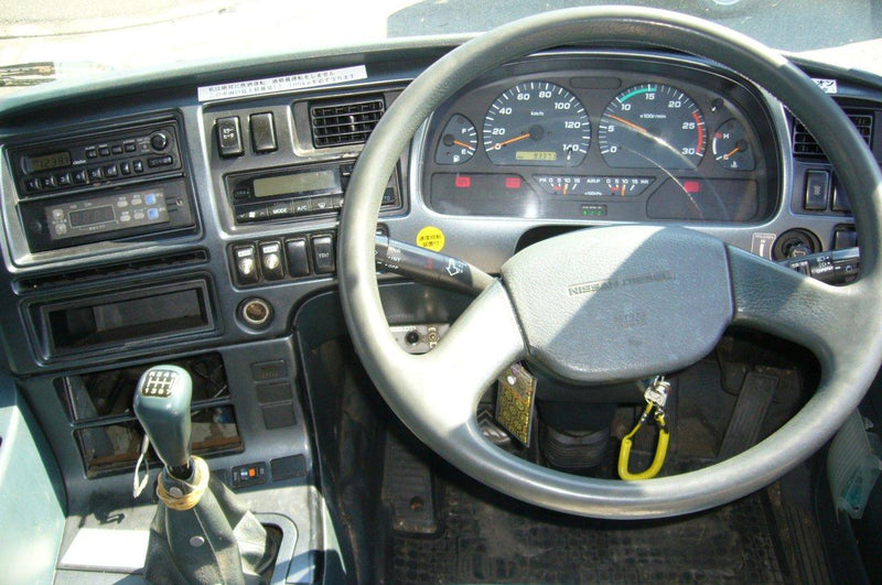 NISSAN DIESEL  2000 GE13 CG48ZW Diesel Truck (8x4) (RHD) (014450)