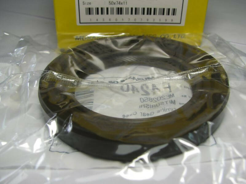 Oil Seal, NOK, 50x74x11, HTC (003535)
